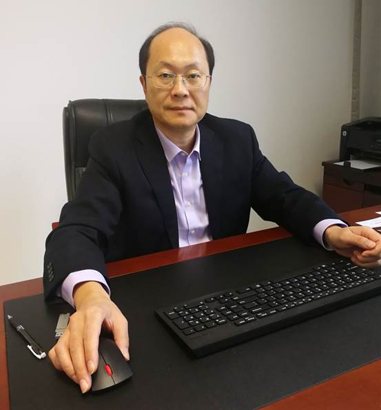说明:C:\Users\zdh-zm\Desktop\岳经理照片.jpg